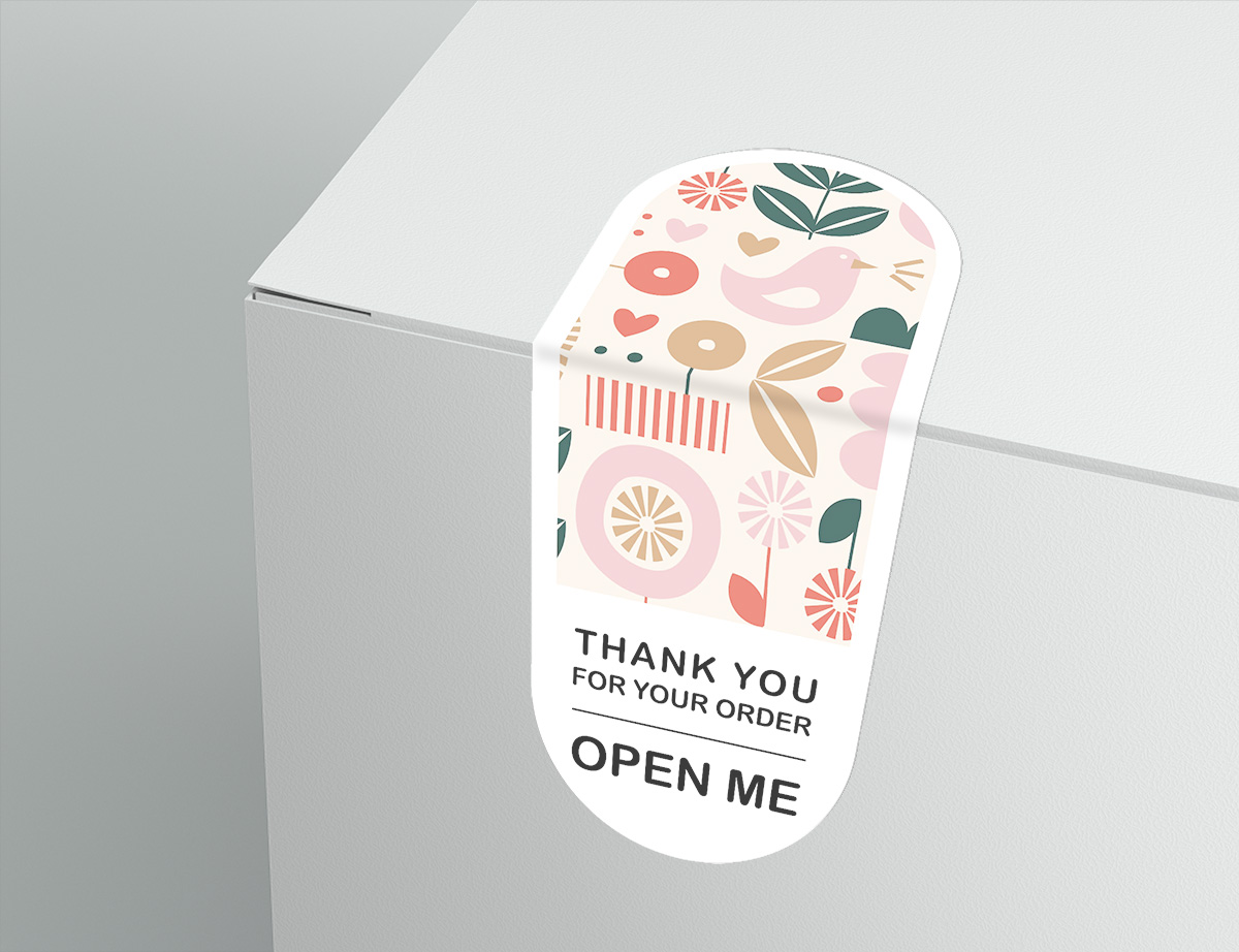 box_mockup3 (1).jpg